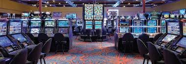 Lickyfish ဂိမ်းလော်ဘီ Myanmar Live Casino Baccarat Dragon Tiger Real Dealer